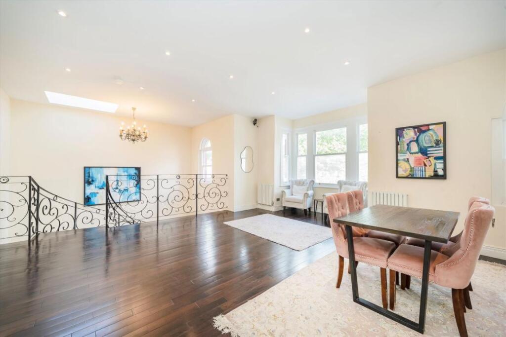 Luxury House London